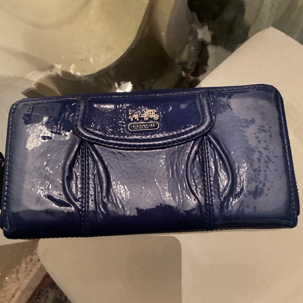 Authentic Coach Patent Leather Zip-Around Wallet in Blue *color transfer